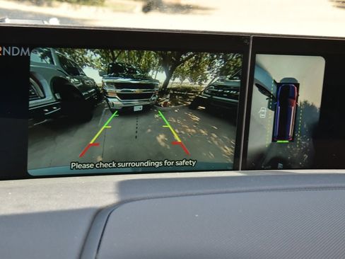 New 2025 Lincoln Navigator L Reserve w/ Jet Appearance Package image 31