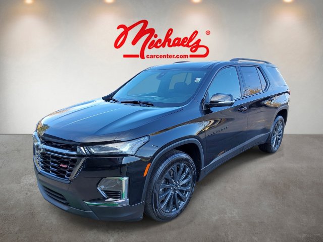 Used 2023 Chevrolet Traverse RS w/ LPO, Floor Liner Package AWD/4WD image 3