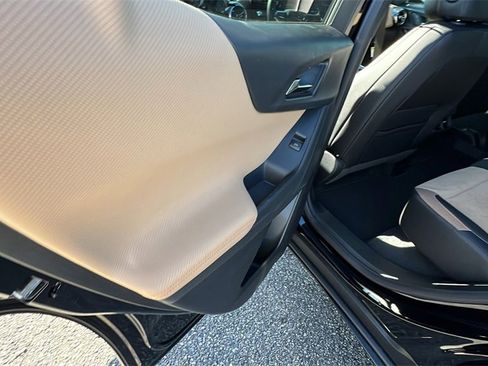 New 2026 Chevrolet Equinox ACTIV w/ Convenience Package III image 17