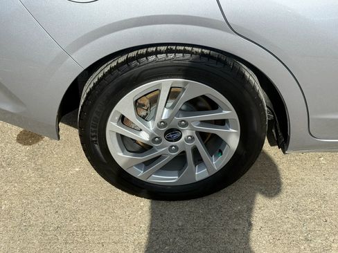 Used 2024 Subaru Impreza 2.0i AWD/4WD image 43