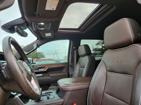 Used 2023 GMC Sierra 1500 Denali w/ Denali Reserve Package image 12