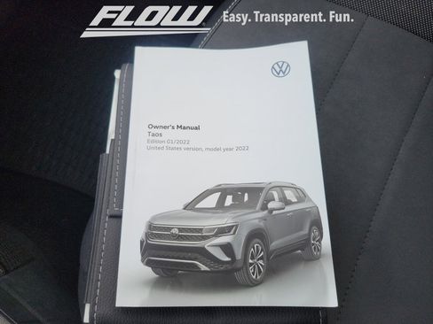 Certified 2022 Volkswagen Taos SE w/ Panoramic Sunroof Package AWD/4WD image 37