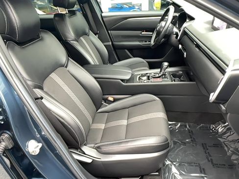 Used 2024 MAZDA CX-50 AWD 2.5 S w/ Preferred Package image 21