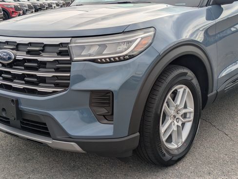 New 2026 Ford Explorer Active image 10