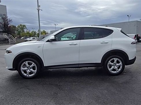 Used 2024 Dodge Hornet GT image 9