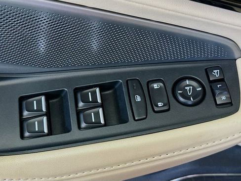 Used 2025 Acura MDX SH-AWD w/ Technology Package image 21