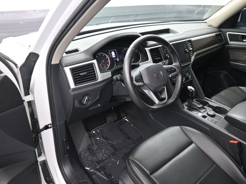 Used 2021 Volkswagen Atlas SE AWD/4WD image 12