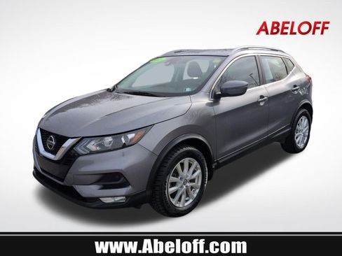 Used 2021 Nissan Rogue Sport SV image 1