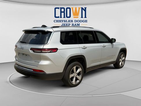 Used 2021 Jeep Grand Cherokee L Limited AWD/4WD image 3
