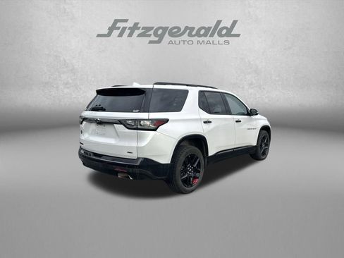 Used 2021 Chevrolet Traverse Premier w/ Redline Edition image 7