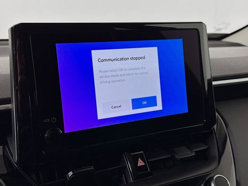 Certified 2023 Toyota Corolla Cross LE AWD/4WD image 12