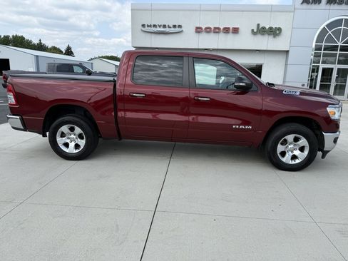Used 2019 RAM 1500 Big Horn AWD/4WD image 9