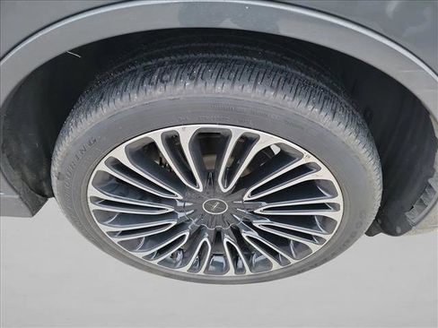 Used 2020 Lincoln Aviator Black Label w/ Dynamic Handling Package image 10