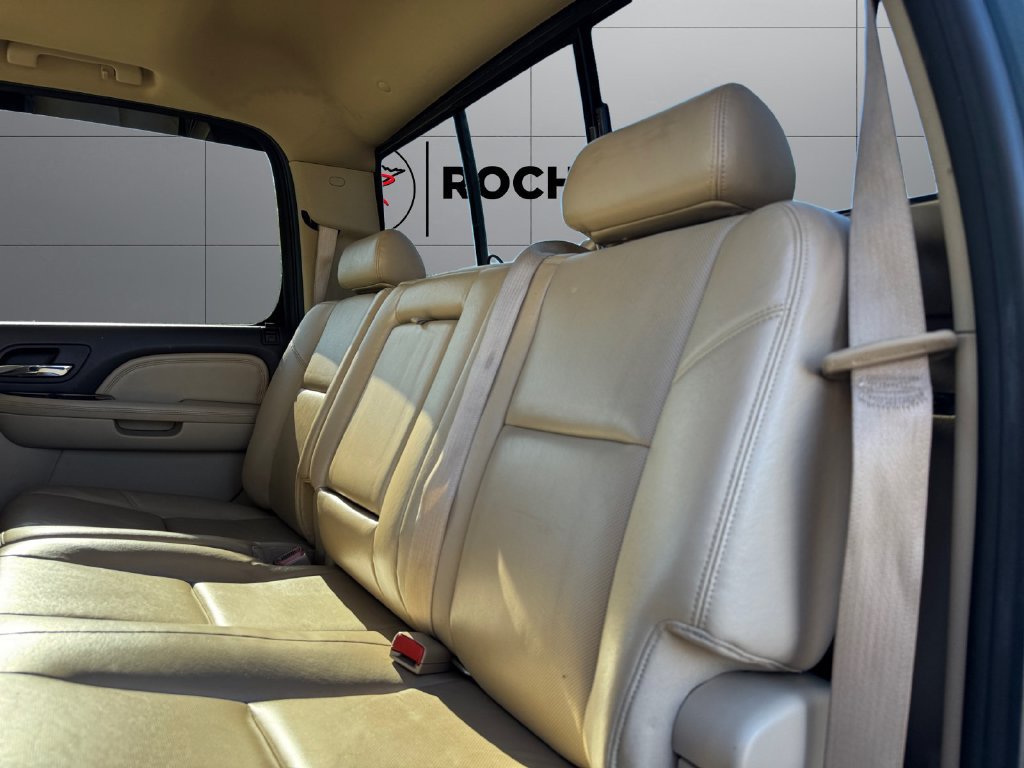Used 2011 GMC Sierra 2500 Denali AWD/4WD image 18