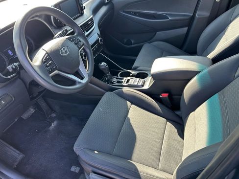Used 2019 Hyundai Tucson SE image 17