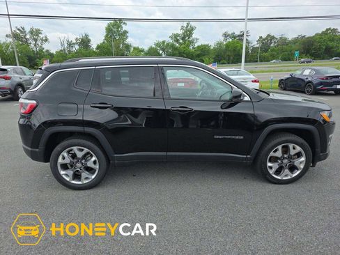 Used 2019 Jeep Compass Limited AWD/4WD image 1