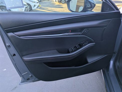 Used 2024 MAZDA MAZDA3 s image 11
