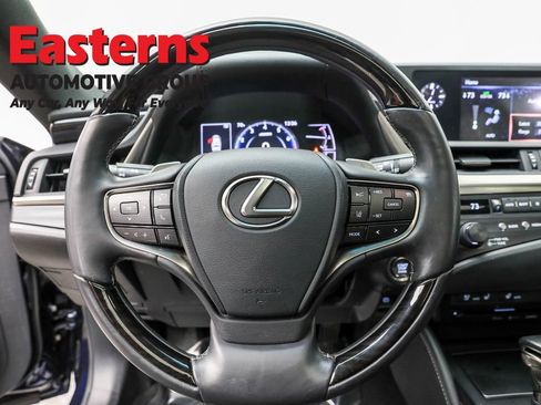 Used 2019 Lexus ES 350 w/ Premium Package image 10