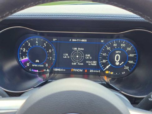 Used 2021 Ford Mustang Shelby GT500 w/ Carbon Fiber Track Pack image 28