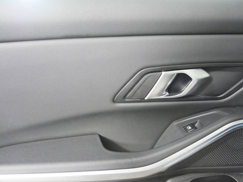 Certified 2025 BMW 330i 330i image 14