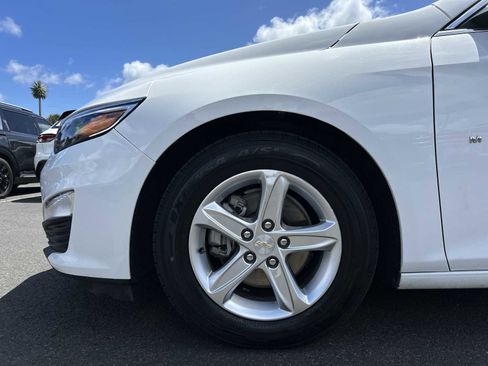 Used 2023 Chevrolet Malibu LS w/ Driver Confidence Package FWD image 17