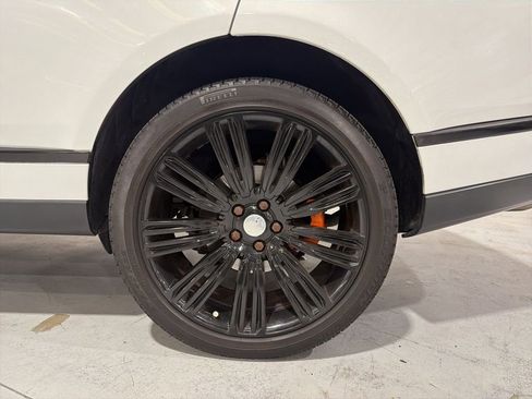 Used 2018 Land Rover Range Rover HSE image 42