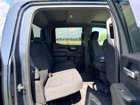 Used 2021 Chevrolet Silverado 1500 Custom Trail Boss AWD/4WD image 9