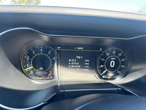 Used 2021 Ford Mustang GT Premium w/ GT Performance Package RWD image 18