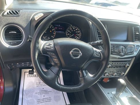 Used 2017 Nissan Pathfinder SL w/ SL Premium Package AWD/4WD image 14