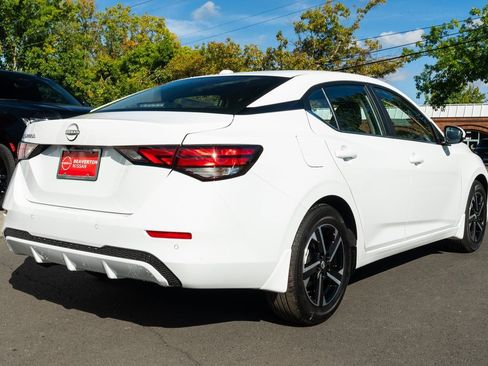 New 2025 Nissan Sentra SV image 6