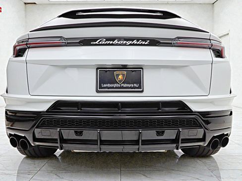 Used 2024 Lamborghini Urus S image 17