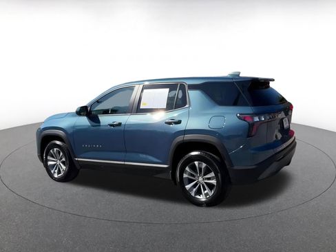 Used 2025 Chevrolet Equinox LT image 10