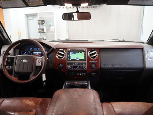 Used 2011 Ford F250 King Ranch w/ King Ranch w/Chrome Pkg AWD/4WD image 18