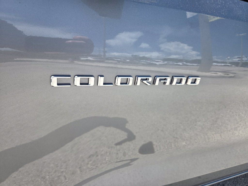 Used 2023 Chevrolet Colorado LT w/ LT Convenience Package III RWD image 5
