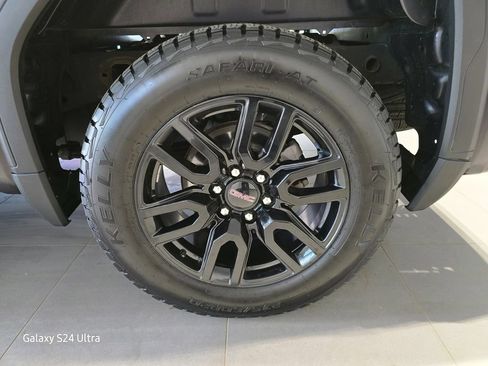 Used 2022 GMC Sierra 1500 Elevation AWD/4WD image 40