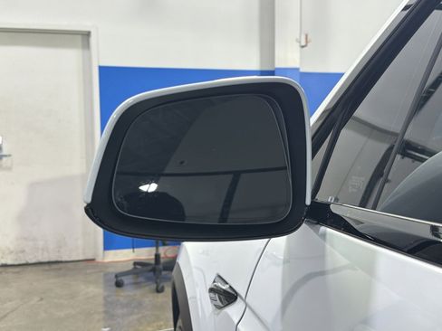 Used 2023 Tesla Model X Plaid AWD/4WD image 15