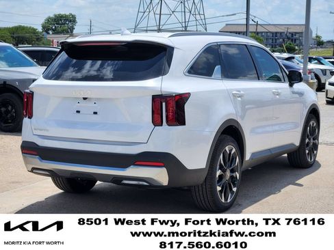 New 2026 Kia Sorento EX FWD image 3