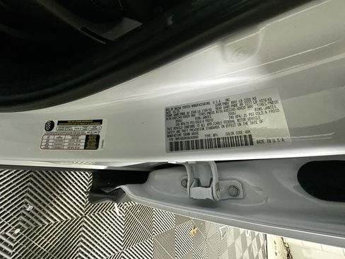 Used 2025 MAZDA CX-50 AWD 2.5 S w/ Premium Plus Pkg image 12