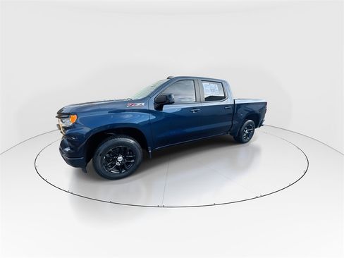 Used 2023 Chevrolet Silverado 1500 RST w/ Z71 Off-Road Package image 4
