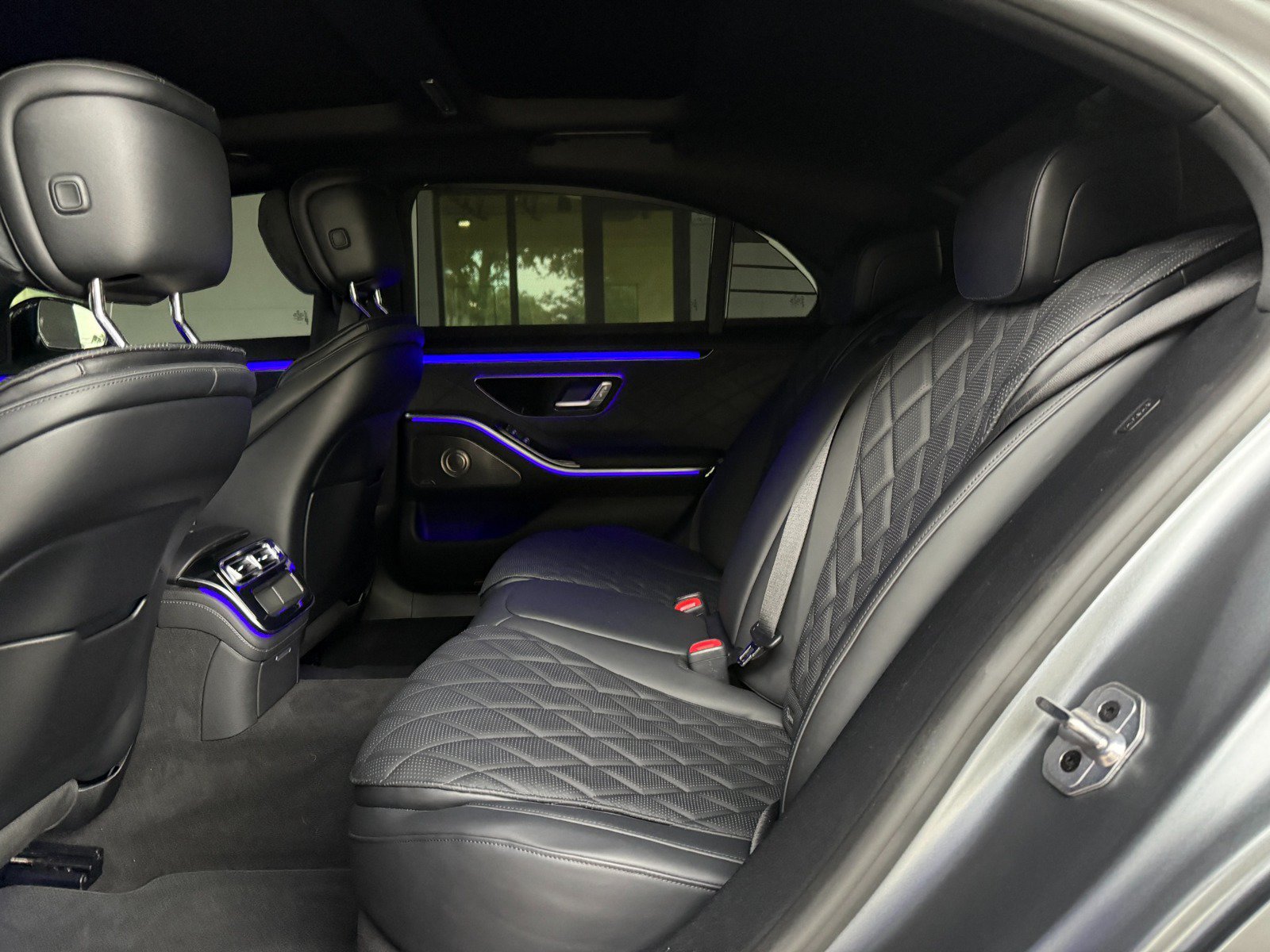 Used 2024 Mercedes-Benz S 580 4MATIC Sedan image 27