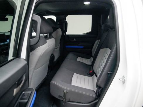 Used 2024 Toyota Tacoma TRD Off-Road image 24