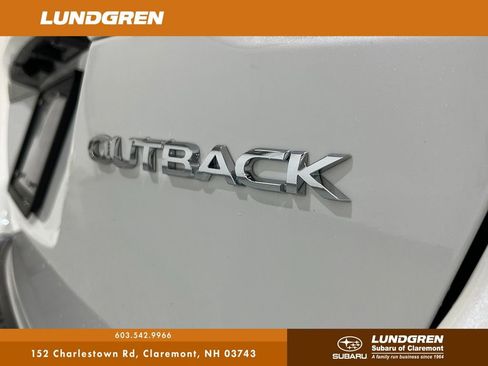 New 2025 Subaru Outback Limited image 7