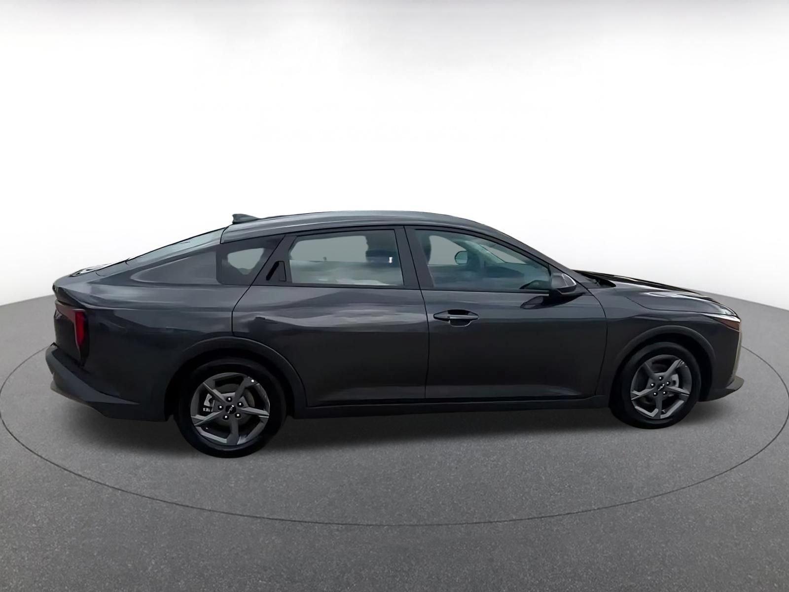 Used 2026 Kia K4 FWD image 15