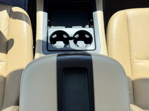 Used 2014 Chevrolet Tahoe LS w/ Texas Edition RWD image 13