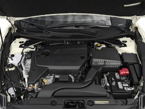 Used 2017 Nissan Altima 2.5 S w/ Power Driver Seat Package FWD image 16