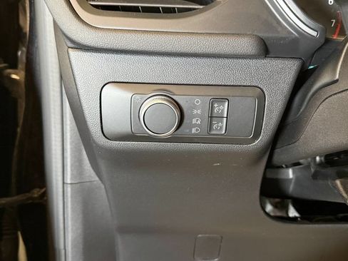 Used 2022 Ford Escape S FWD image 18