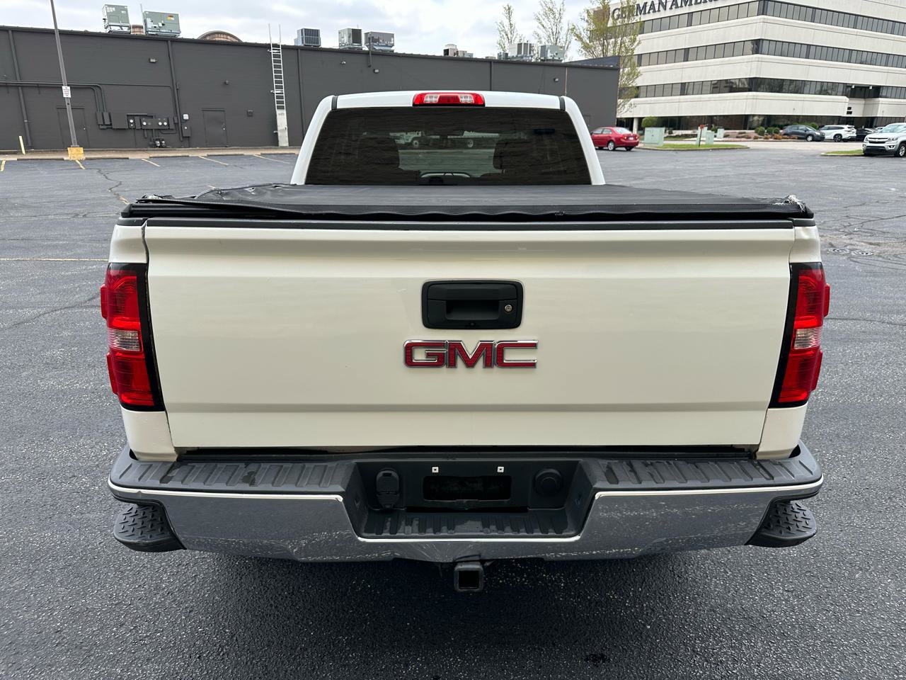 Used 2017 GMC Sierra 1500 SLE AWD/4WD image 4