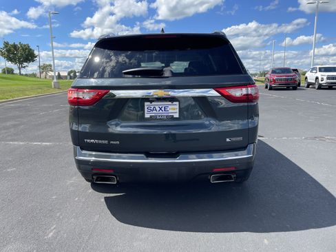 Used 2018 Chevrolet Traverse Premier w/ LPO, Floor Liner Package AWD/4WD image 4