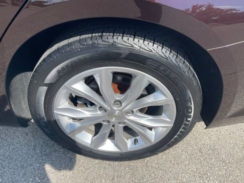 Used 2020 Chevrolet Malibu LT FWD image 27