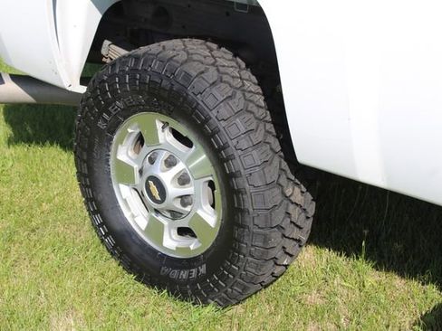 Used 2013 Chevrolet Silverado 2500 LT image 16